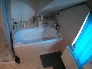 Julmodels Bathroom 2nd Floor-1